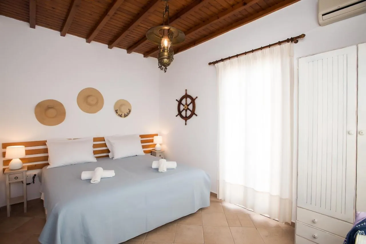 Escape To Mykonos - Entire Place By Ornos Beach דירה אורנוס